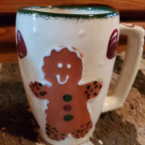 Gingerbread Cups - Picture 4 of 7